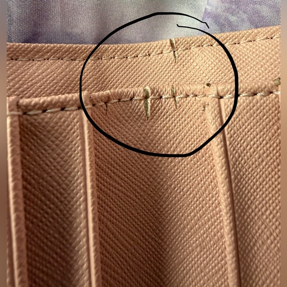 Kate Spade By The Pool Flamingo Adalyn Wallet - Picture 14 of 16